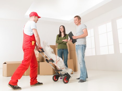 Unpacking and settling into a new flat after removals in Waterloo